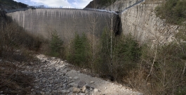 diga del vajont, versante friulano / vajont dam, friuli side, 2014 - photo giacomo de donà