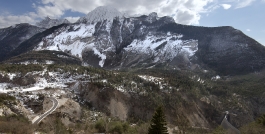 veduta verso la diga dal versante friulano / view towards the dam from the friuli side, 2014 - photo Giacomo De Donà