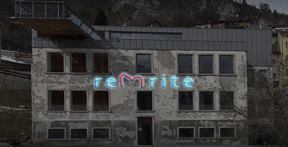 Dimitri Giannina - Remrite-rewrite - Vincitore di a call for a wall